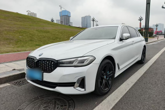 宝马5系 2021款 改款 530Li 领先型 豪华套装