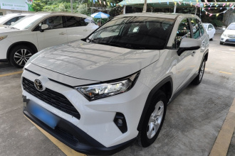 丰田 RAV4荣放 2023款 2.0L CVT两驱都市版