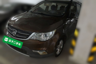 宝骏730 2016款 1.5L 手动超值型 7座 国V