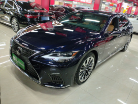 雷克萨斯LS 2021款 500h 卓越版