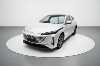 长安 逸动PHEV 2025款 智慧新蓝鲸 145KM 战舰版
