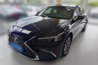 雷克萨斯ES 2025款 300h 臻享版