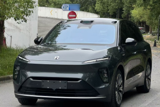 蔚来ES8 2023款 75kWh 行政版