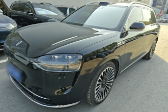 鸿蒙智行 问界M9 2024款 增程 Ultra版 42kWh 6座版