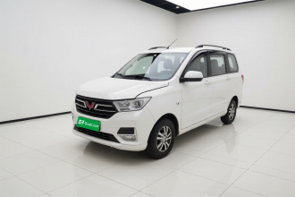 五菱汽车 五菱宏光 2021款 1.5L S舒适型LAR
