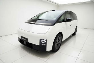 理想汽车 理想MEGA 2025款 Home 家庭特别版