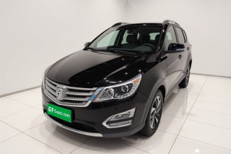 宝骏560 2016款 1.8L 手动豪华型