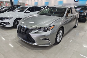 雷克萨斯ES 2015款 200 精英版