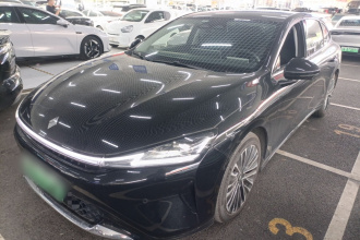 宝骏享境 2025款 插混 140km豪华版