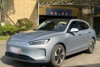 鸿蒙智行 问界M5 2022款 纯电后驱标准版