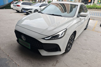 名爵 MG5 2021款 改款 180DVVT CVT青春豪华版