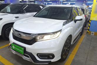 本田 冠道 2017款 240TURBO 两驱豪华版