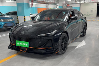 长安UNI-V 2023款 1.5T 运动版