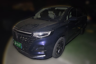 荣威iMAX8 2021款 400TGI Supreme系列尊荣版