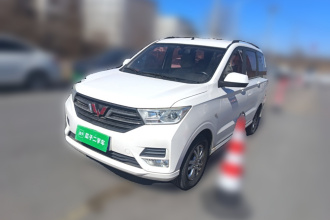 五菱汽车 五菱宏光 2018款 1.5L S舒适型L2B