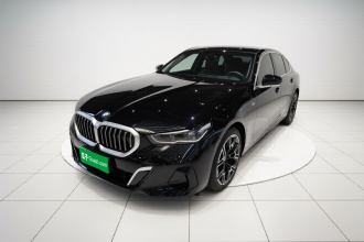 宝马5系 2025款 530Li 尊享型 M运动套装