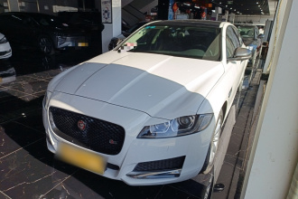 捷豹XFL 2017款 XFL 2.0T 240PS 豪华版