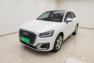 奥迪Q2L 2020款 35 TFSI 时尚致雅型