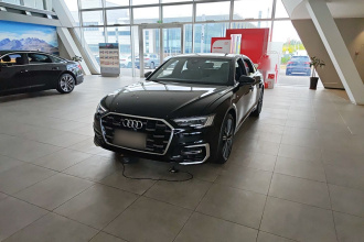 奥迪A6L 2026款 45 TFSI 臻选动感型