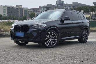 宝马X3 2023款 xDrive30i 领先型 M曜夜套装