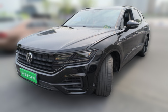 大众 途锐 2021款 3.0TSI 锐享版 经典运动套装