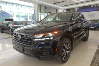 大众 途锐 2021款 3.0TSI 锐享版 经典运动套装