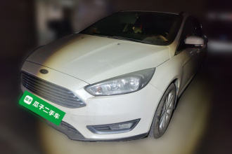 福特 福克斯 2015款 三厢 1.6L 手动风尚型