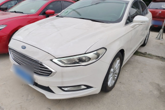 福特 蒙迪欧 2017款 改款 EcoBoost 180 时尚型
