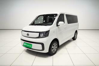 长安凯程 长安睿行EM60 2025款 客运版 舒适型 6座 300km 背掀门