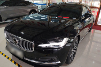 沃尔沃S90 2024款 B5 智雅豪华版