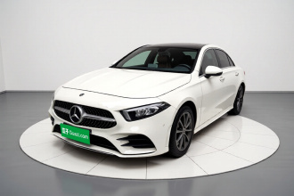 奔驰A级 2020款 改款 A 200 L 运动轿车动感型