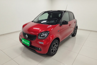 smart forfour 2016款 0.9T 66千瓦先锋版