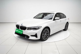 宝马3系 2022款 改款 320i 运动套装