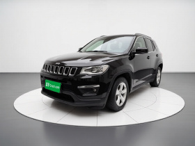 Jeep 指南者 2019款 220T 自动家享版