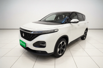宝骏RM-5 2019款 1.5T CVT 24小时在线豪华型 6座