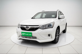 比亚迪 宋 2017款 盖世升级版 1.5TI 手动精英型