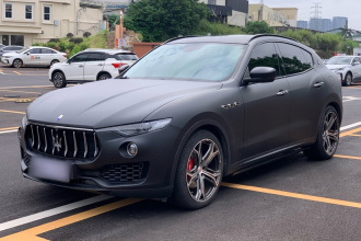 玛莎拉蒂 Levante 2016款 3.0T 标准型