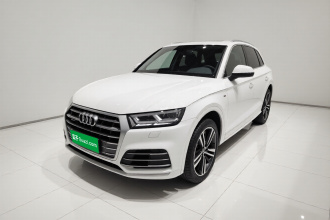 奥迪Q5L 2020款 改款 40 TFSI 荣享时尚型