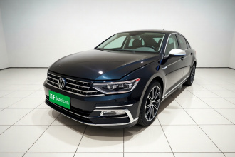 大众 迈腾 2023款 200万辆纪念版 330TSI DSG豪华型