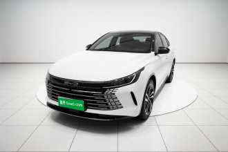 比亚迪 驱逐舰05 2024款 荣耀版 DM-i 55KM 豪华型