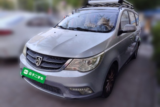 宝骏730 2014款 1.8L 手动舒适型 7座