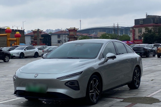 荣威D7 2023款 EV 510km 后驱旗舰版