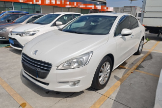 标致508 2012款 2.0L 自动天窗经典版