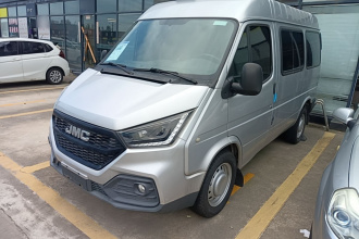 江铃 特顺 2019款 2.8T商运型短轴中顶6座国VI JX493