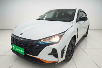 东风风神 奕炫 2023款 马赫版 1.5L 自动追风版