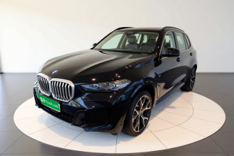 宝马X5 2023款 xDrive 30Li 尊享型M运动曜夜套装