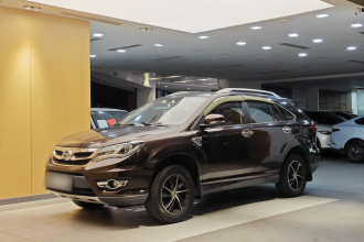比亚迪S7 2015款 1.5T 升级版 手动尊贵型