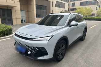 北京汽车 魔方 2022款 1.5T DCT钻石版