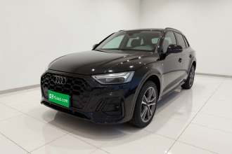 奥迪Q5L 2022款 45T 豪华动感型