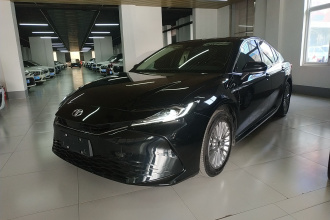 丰田 凯美瑞 2024款 双擎 2.0HE 精英版